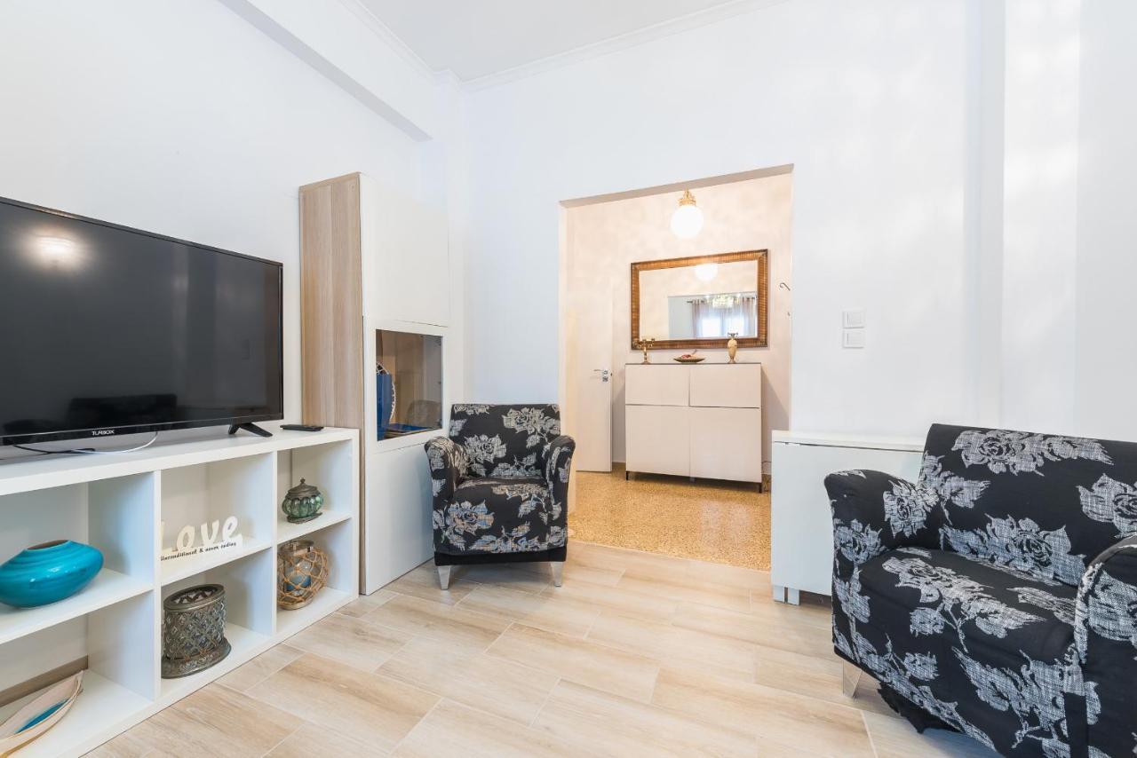 Fresh And Clean For 6 In Koukaki Apartment *